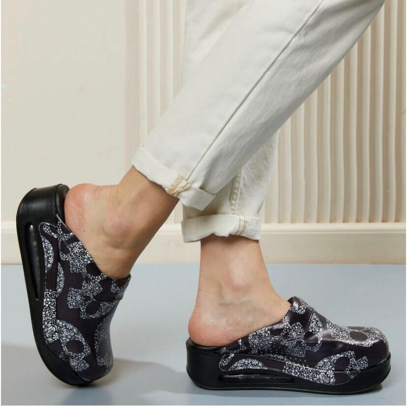 Sole and tread detail of handmade skull design leather clogs with an Air Clogx sole
