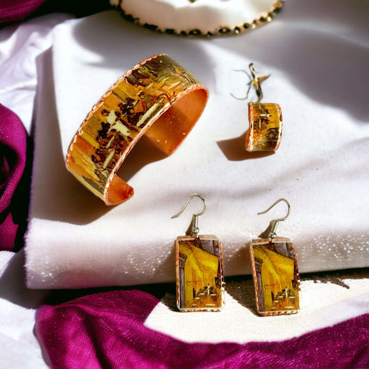Front view of Van Gogh Café Terrace at Night copper jewellery set